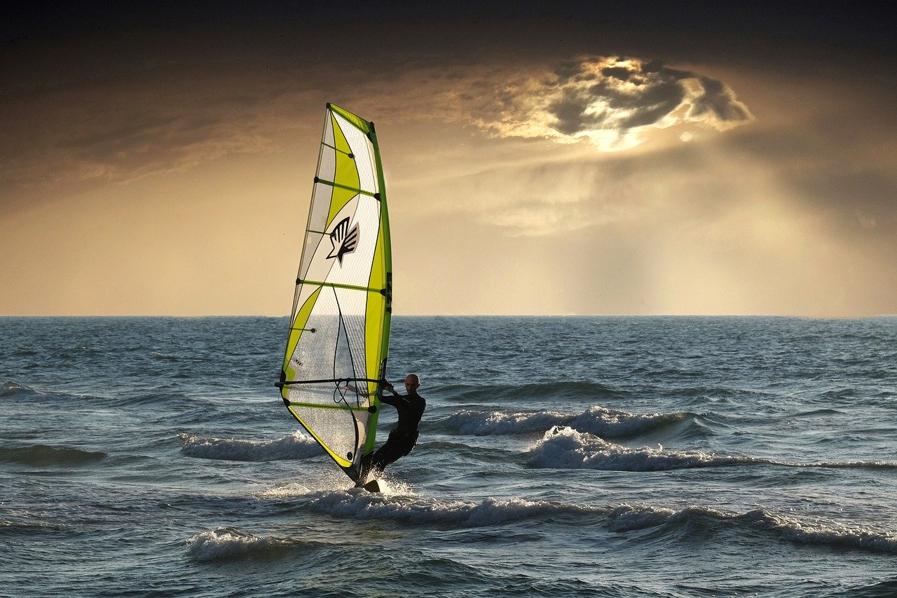 windsurfing-2298647_1280 Home | Best Adventure Sports